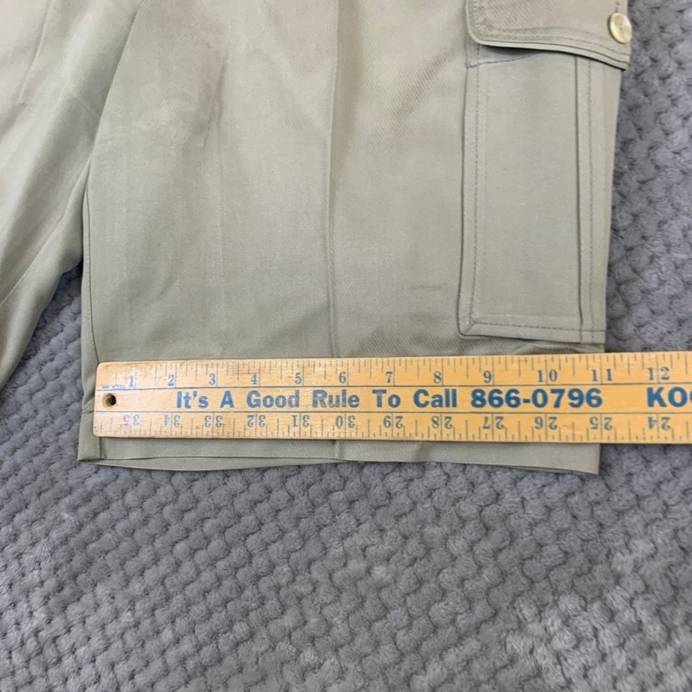 Tommy Bahama Mens 100% Silk Cargo Shorts Khaki Tan Size 34 Relaxed Island Summer - Picture 8 of 11